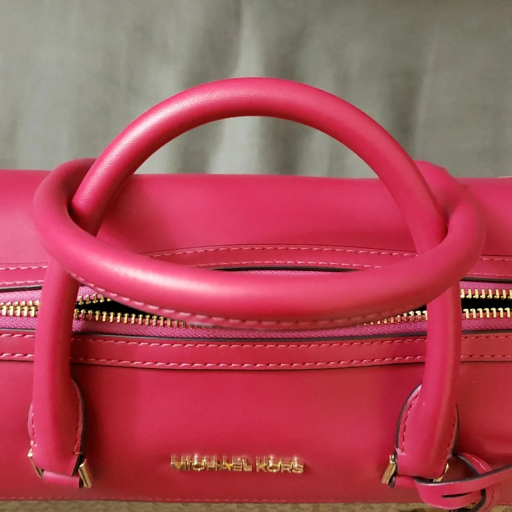 Michael Kors Fuchsia and Beige Satchel - Picture 9 of 14